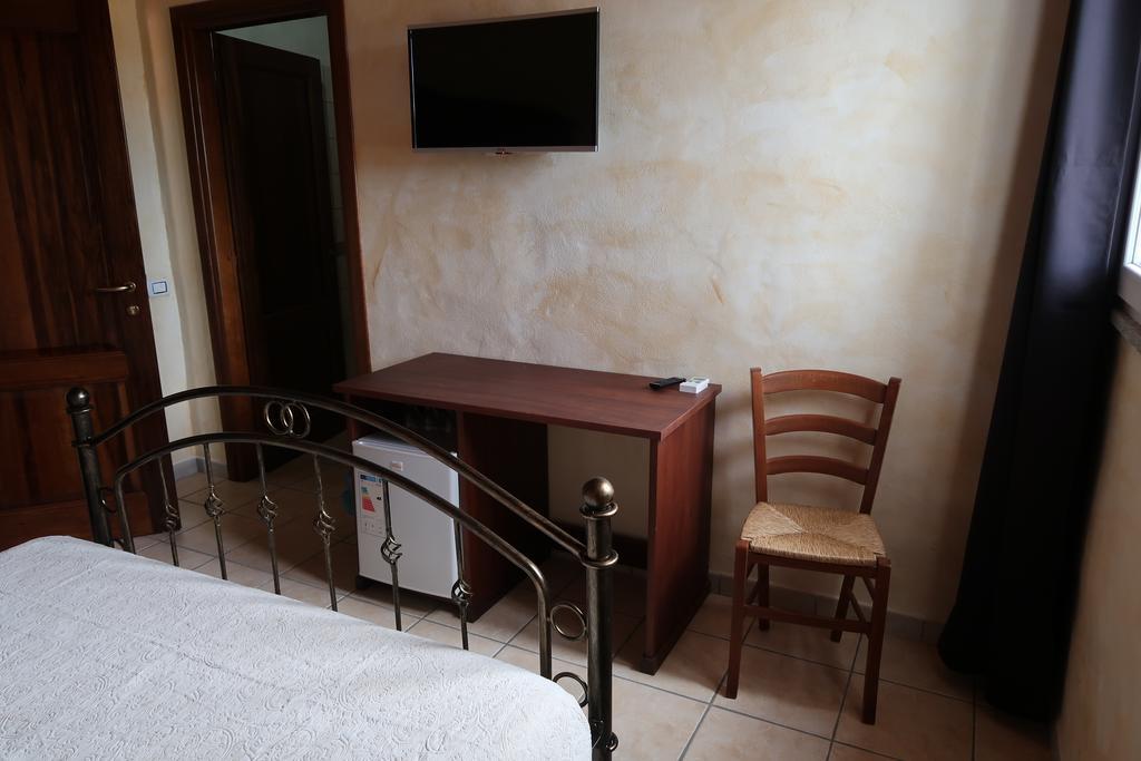 S'Arriali Ranch Guest House Iglesias Luaran gambar