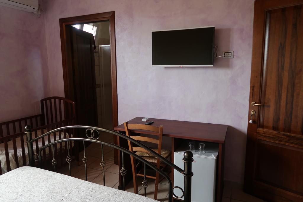 S'Arriali Ranch Guest House Iglesias Luaran gambar