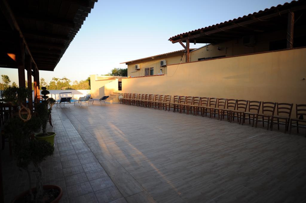 S'Arriali Ranch Guest House Iglesias Luaran gambar