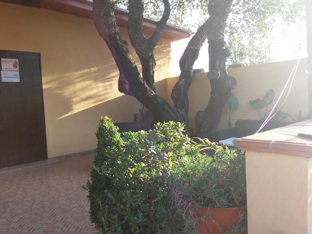 S'Arriali Ranch Guest House Iglesias Luaran gambar