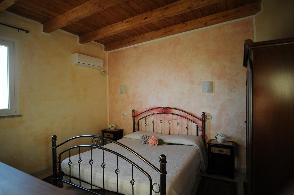 S'Arriali Ranch Guest House Iglesias Luaran gambar