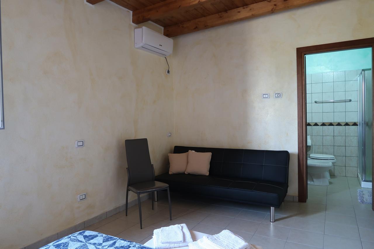S'Arriali Ranch Guest House Iglesias Luaran gambar